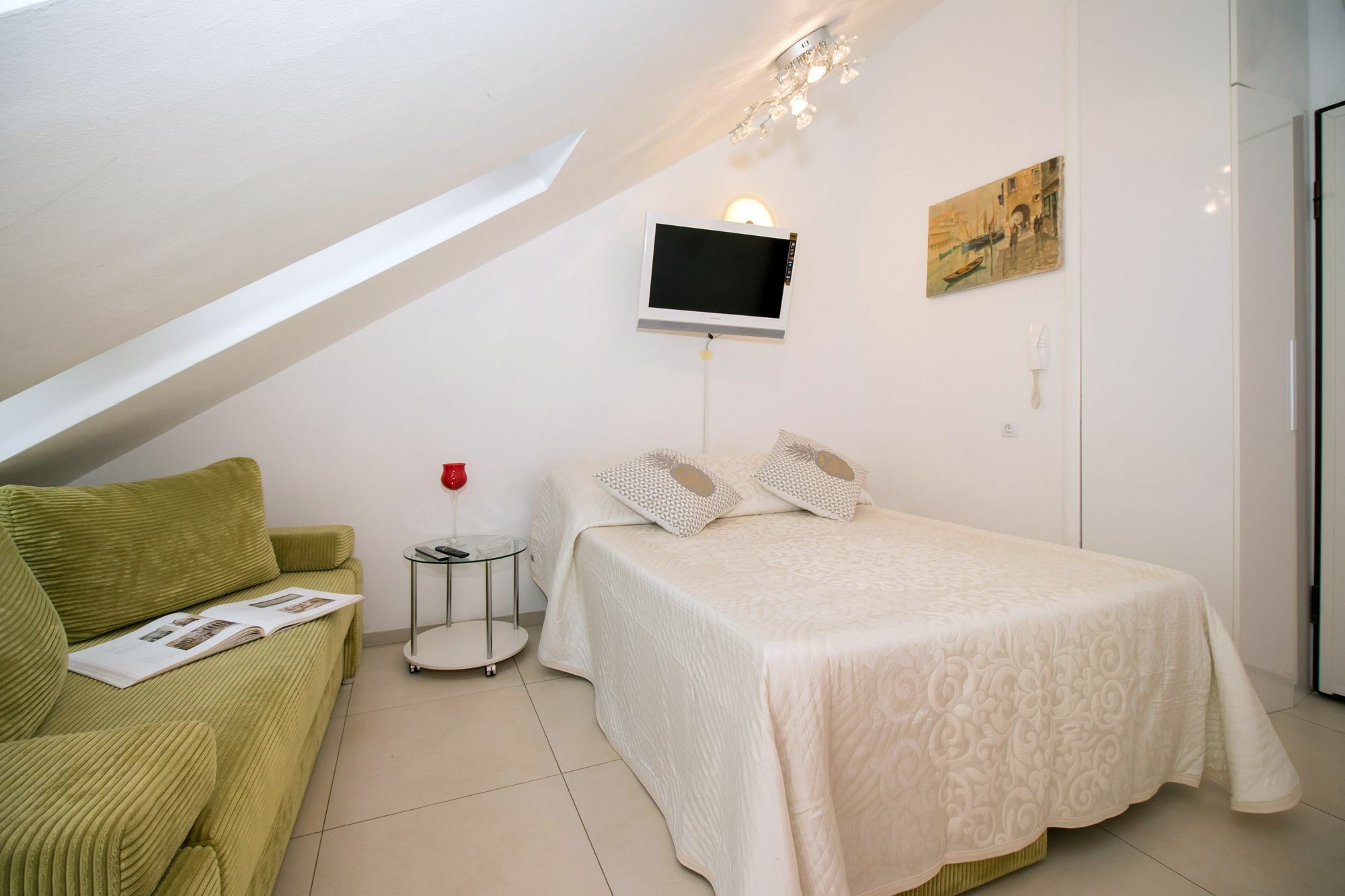 Apartments Tin Сплит Екстериор снимка